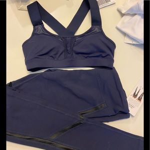 ALO yoga set Navy M NWT